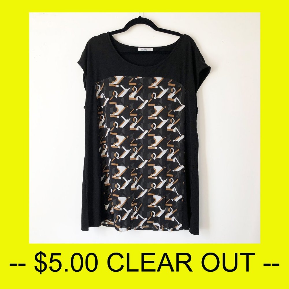 Ricki's sleeveless tunic